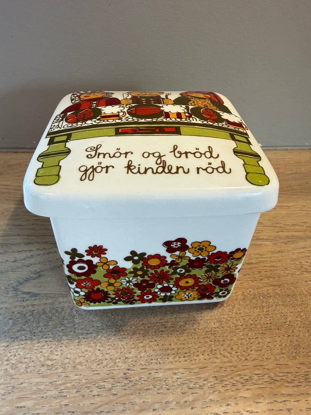 Figgjo Folklore Smørboks - vintage Turi design