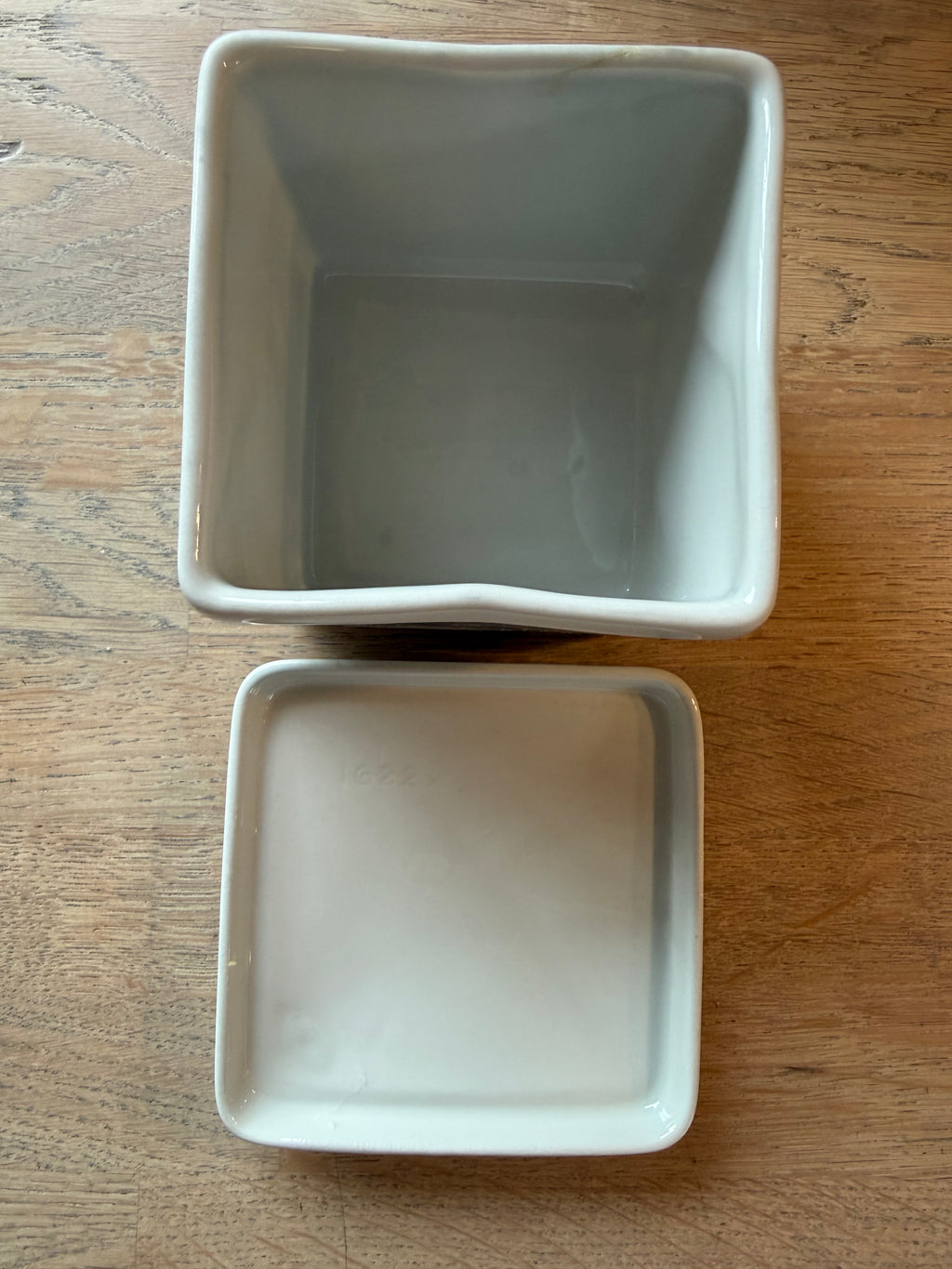 Figgjo Lotte Smørboks med lokk - Vintage Turi design
