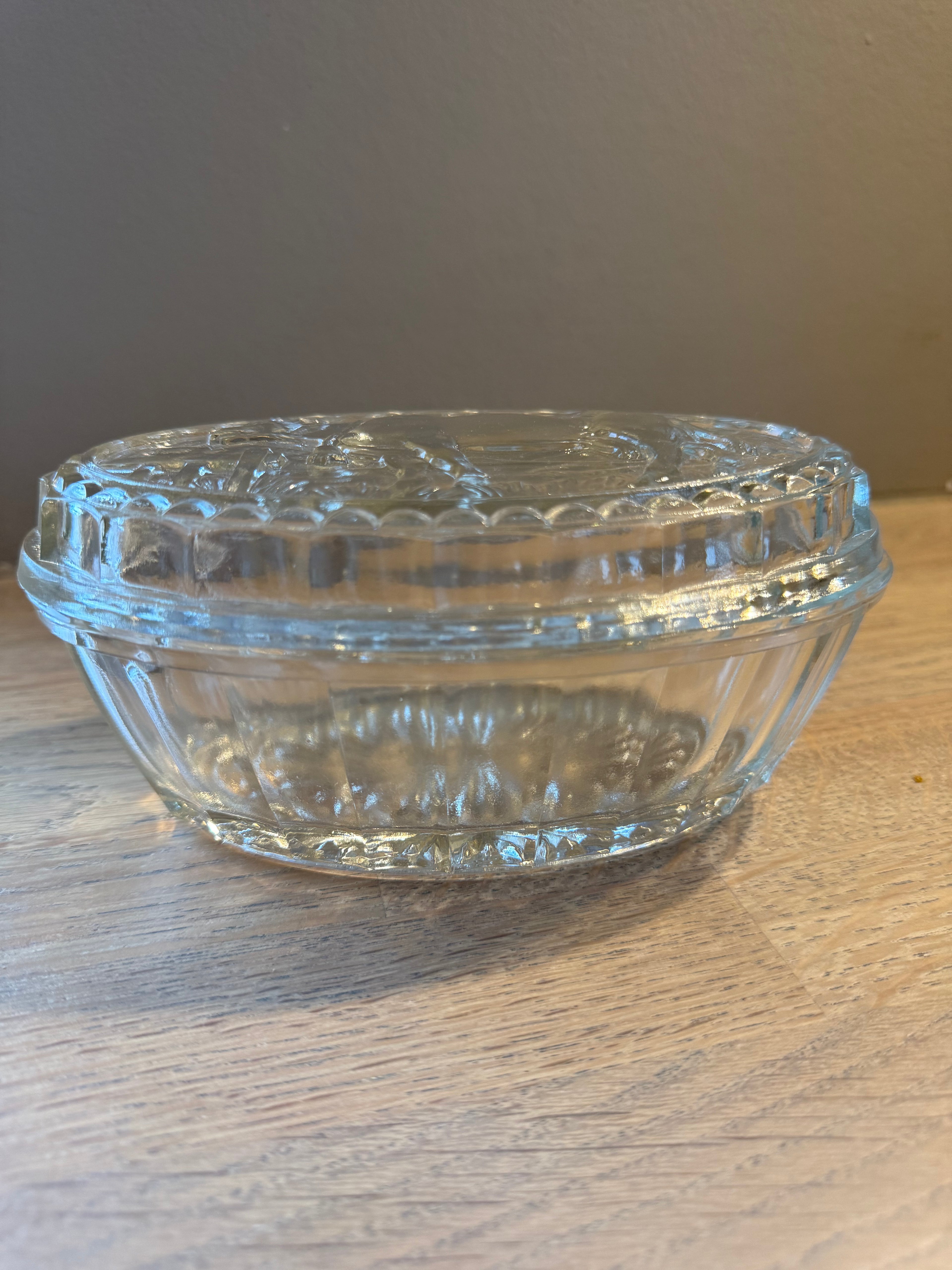 Luminarc Vintage Smørskål med lokk 17cm