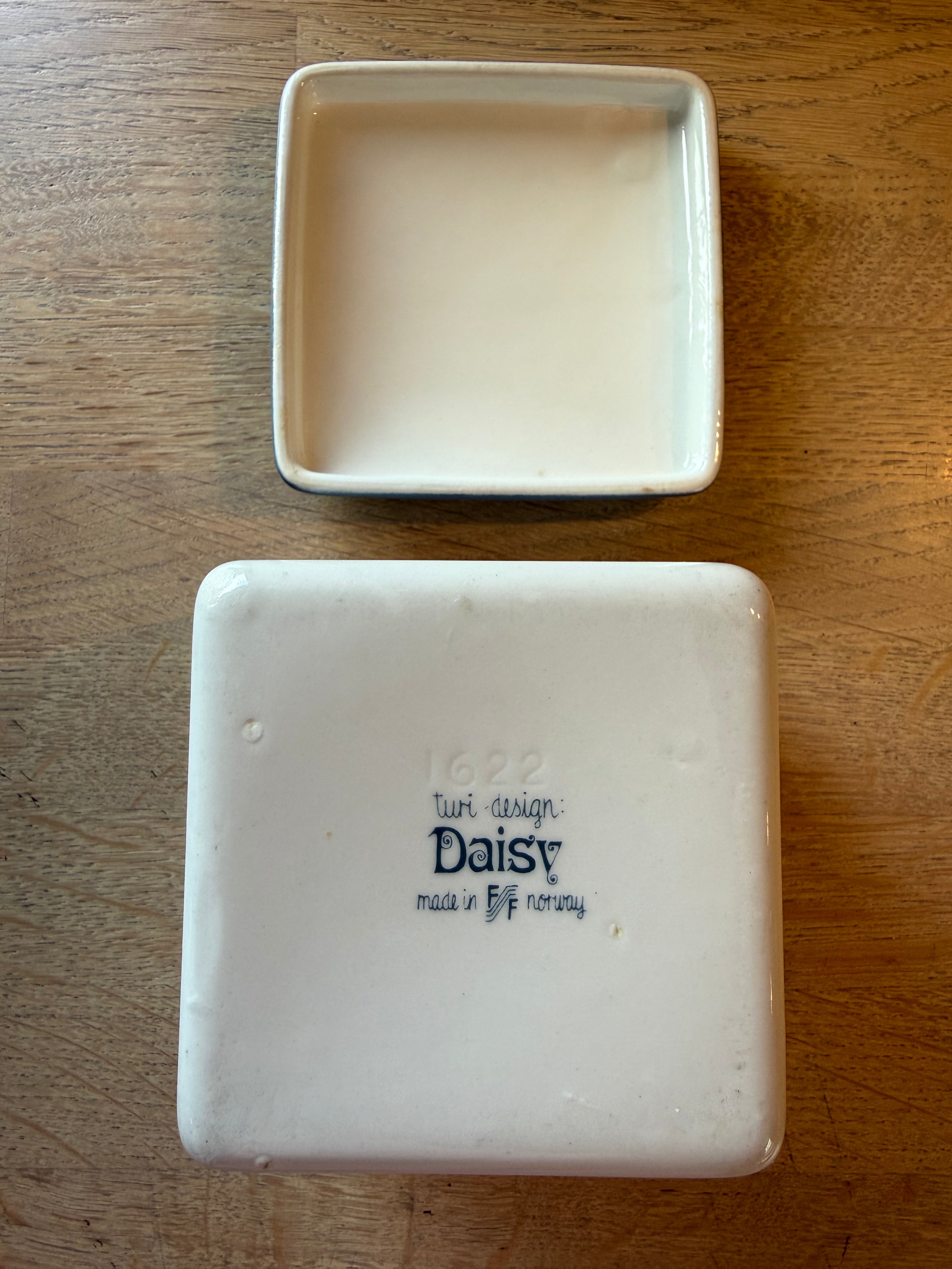 Figgjo Daisy Smørboks - vintage Turi design